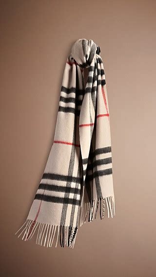 bufanda burberry hombre|burberry scarves for sale.